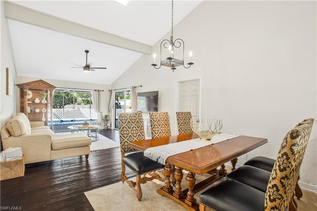 1039 Cardinal ST, NAPLES FL 34104-3