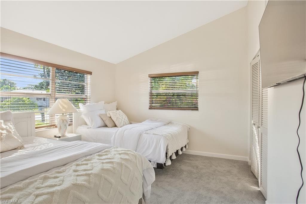 1039 Cardinal ST, NAPLES FL 34104-24
