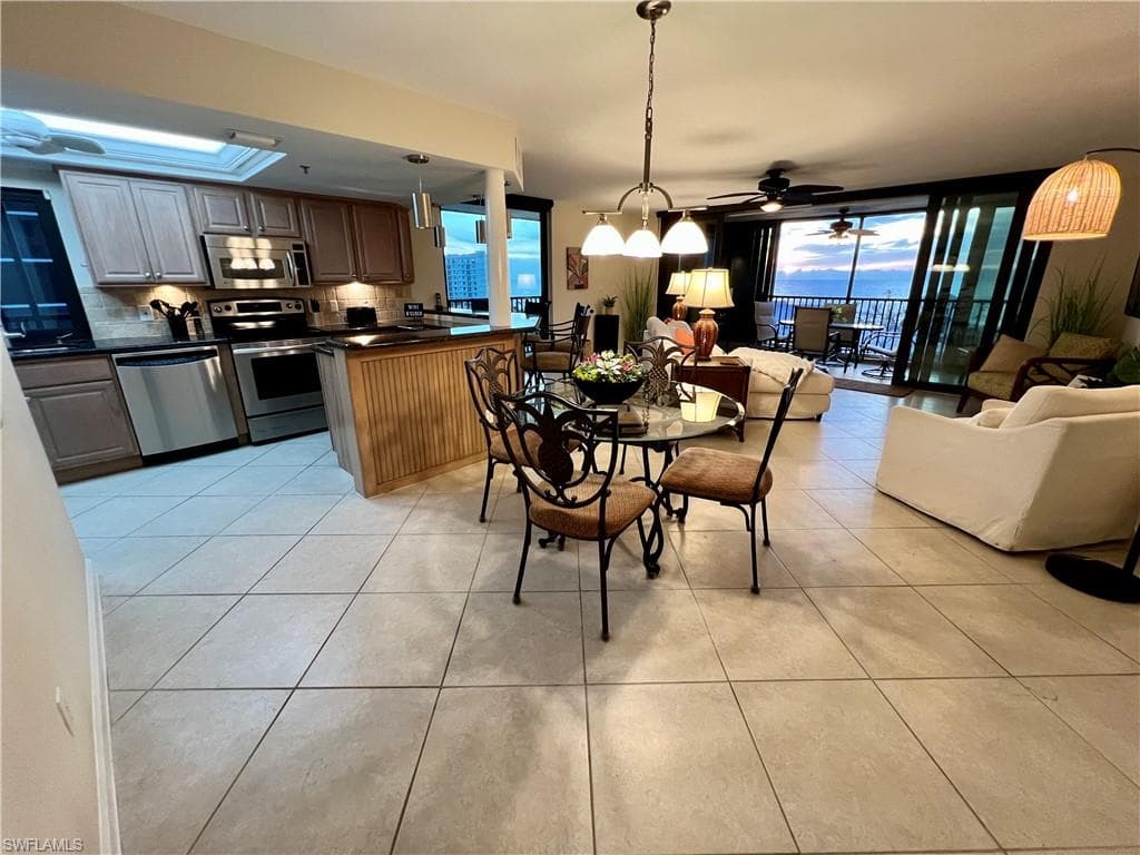 26225 Hickory BLVD 7D-11