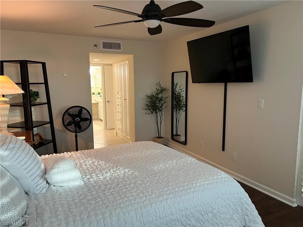 26225 Hickory BLVD 7D-17