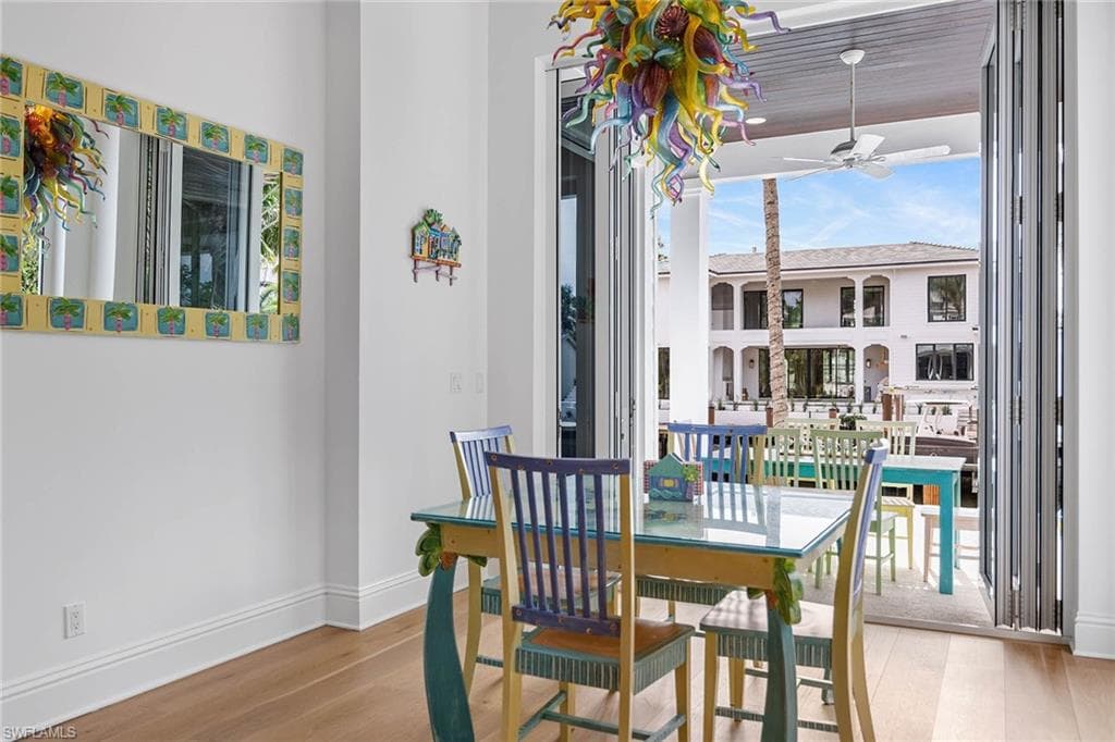 636 14th AVE S, NAPLES FL 34102-10