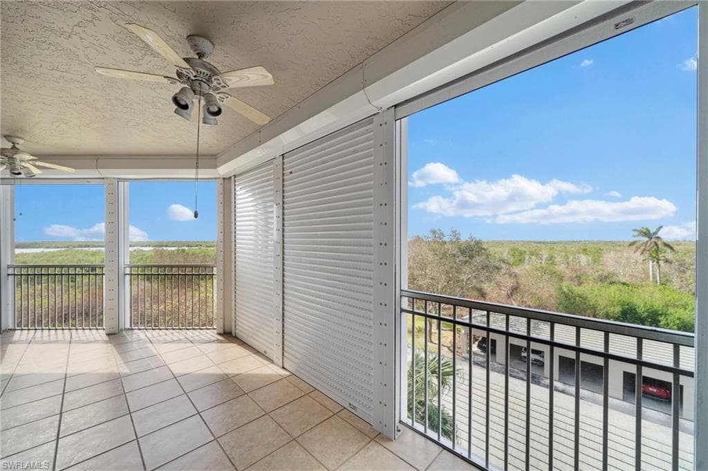 1001 Arbor Lake DR # 307, NAPLES FL 34110-20