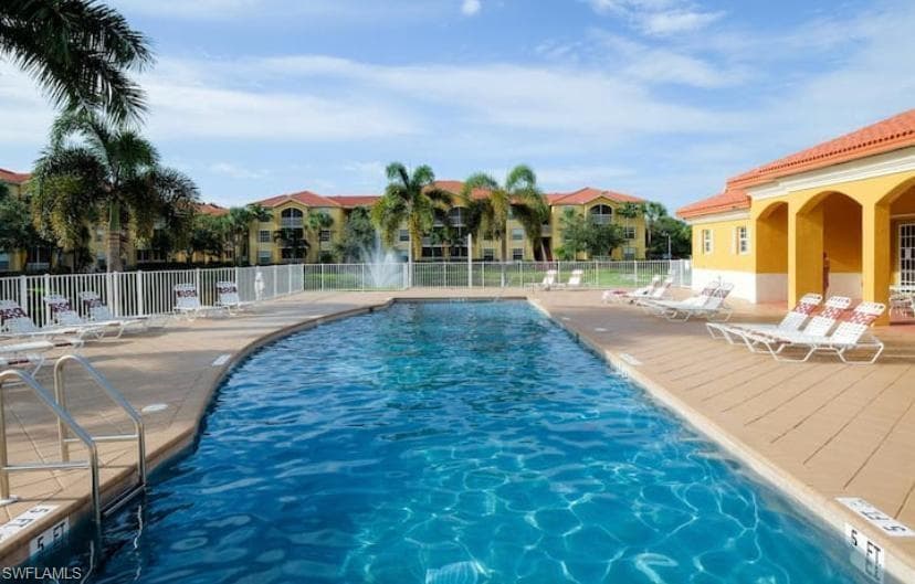 4122 Residence DR # 120, FORT MYERS FL 33901-14