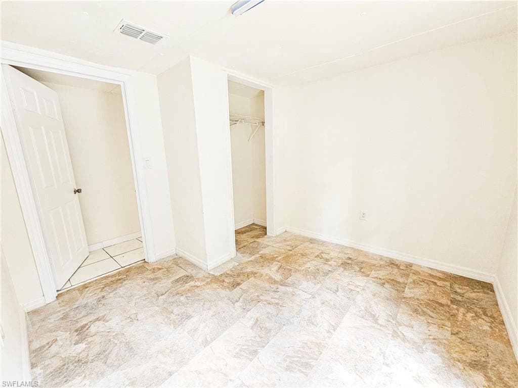 571 E Lincoln AVE, LABELLE FL 33935-27