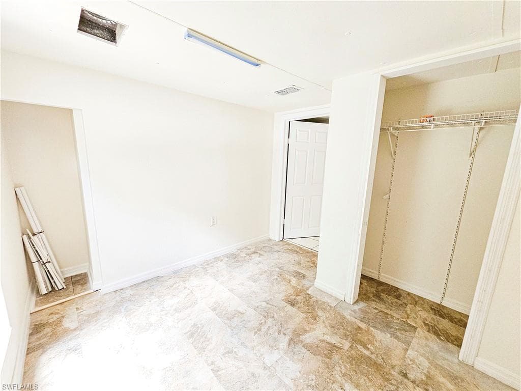 571 E Lincoln AVE, LABELLE FL 33935-30