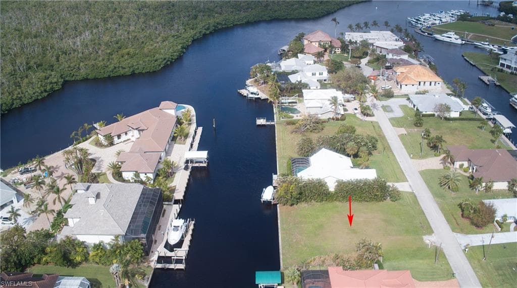 126 Montrose DR, FORT MYERS FL 33919-16