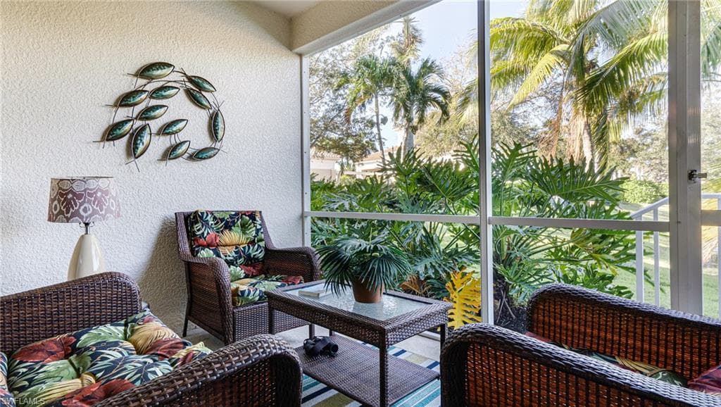 14801 Reflection Key CIR # 212, FORT MYERS FL 33907-15