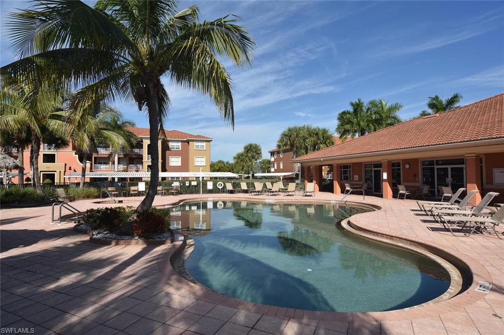 14801 Reflection Key CIR # 212, FORT MYERS FL 33907-31