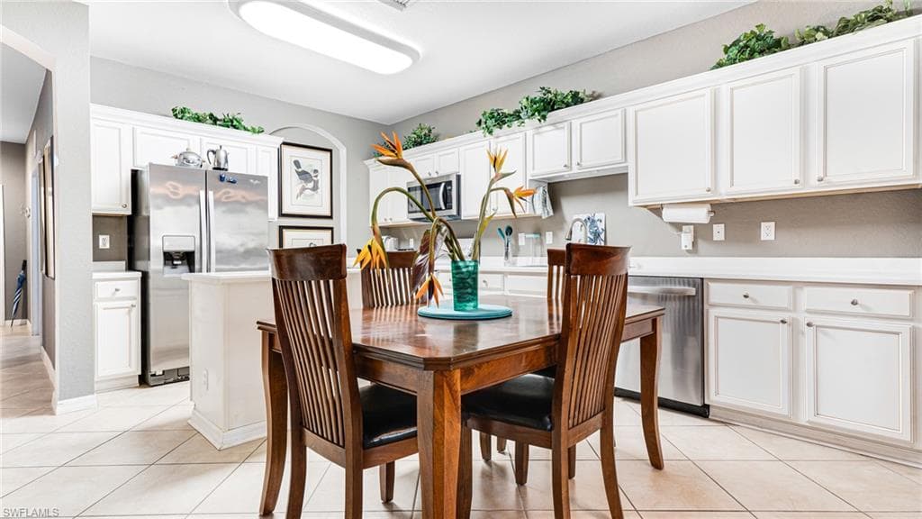 14801 Reflection Key CIR # 212, FORT MYERS FL 33907-8