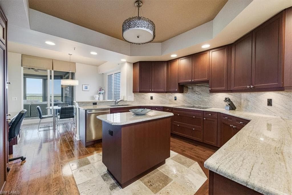 4875 Pelican Colony BLVD # 304, BONITA SPRINGS FL 34134-7