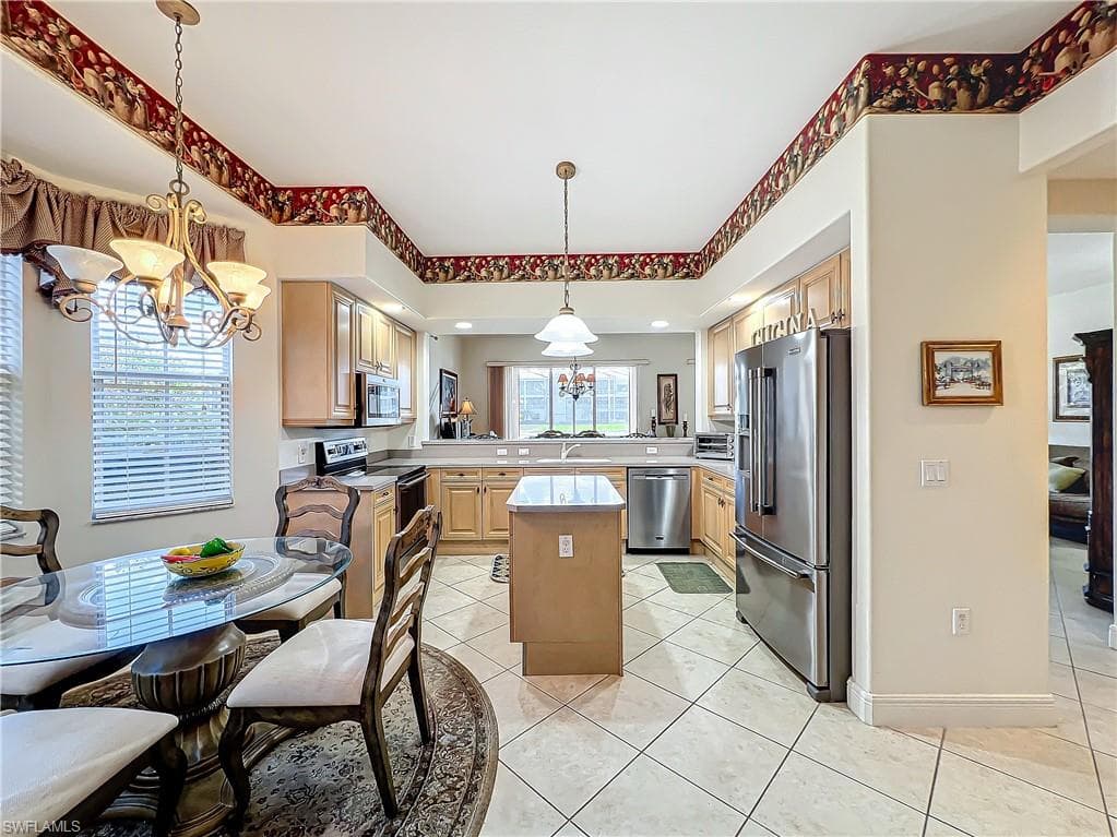 722 Regency Reserve CIR # 3001, NAPLES FL 34119-8