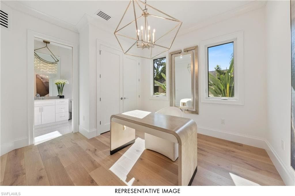 1105 Hollygate LN, NAPLES FL 34103-11