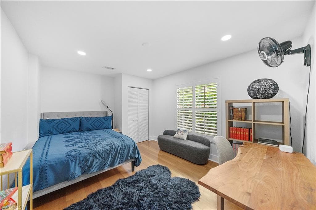 8139 Las Palmas WAY, NAPLES FL 34109-30