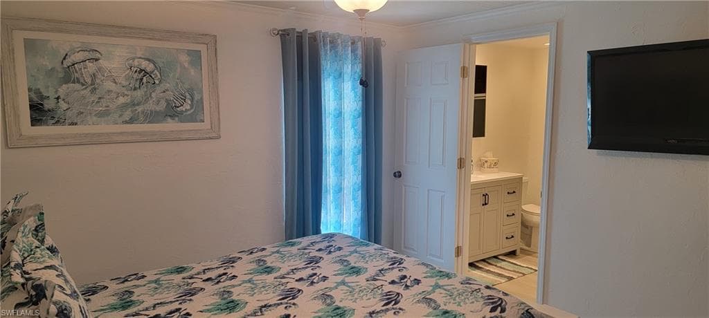 4705 Fiji LN, BONITA SPRINGS FL 34134-25