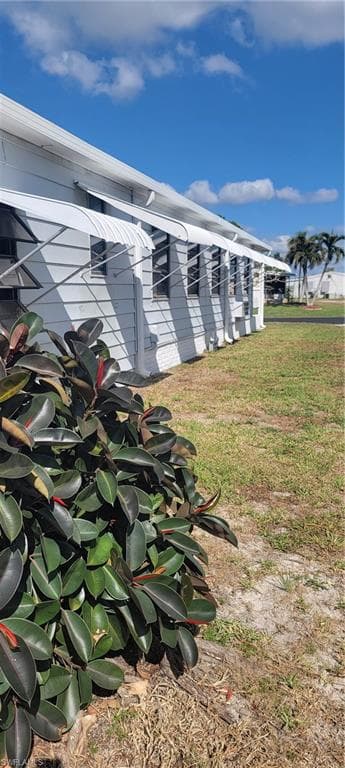 4705 Fiji LN, BONITA SPRINGS FL 34134-35