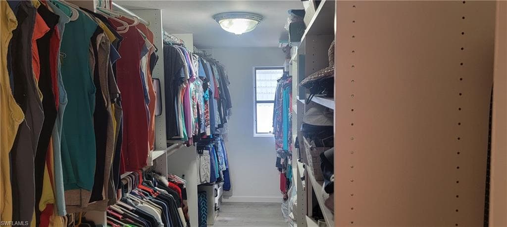 4705 Fiji LN, BONITA SPRINGS FL 34134-23