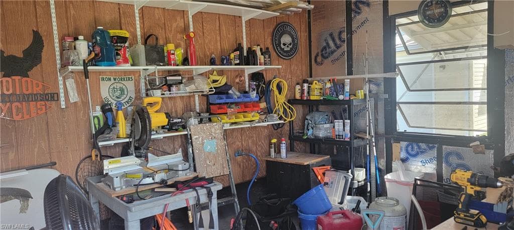 4705 Fiji LN, BONITA SPRINGS FL 34134-38