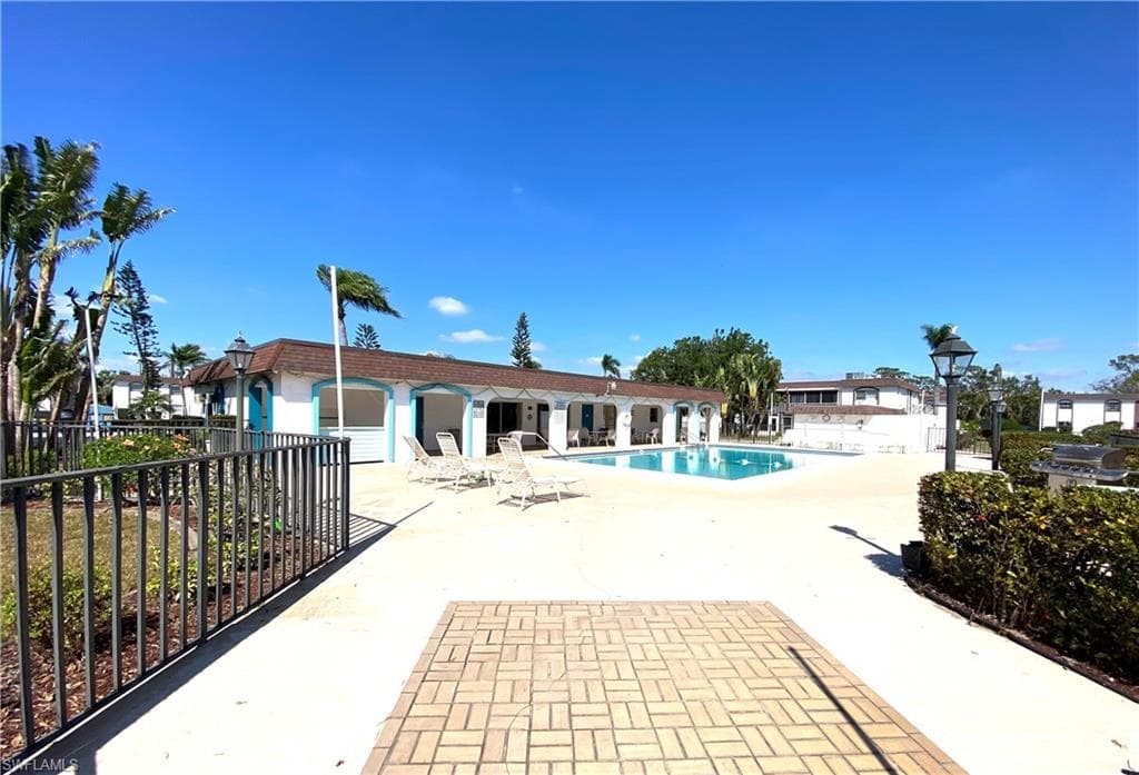 2828 Jackson ST # 7, FORT MYERS FL 33901-37