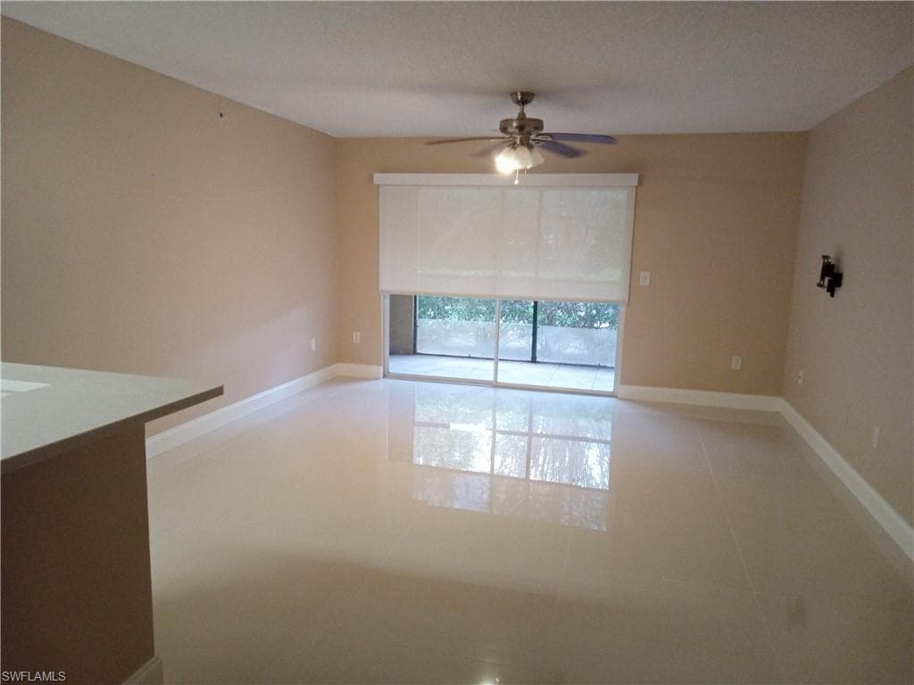 8861 Colonnades CT W # 216, BONITA SPRINGS FL 34135-1