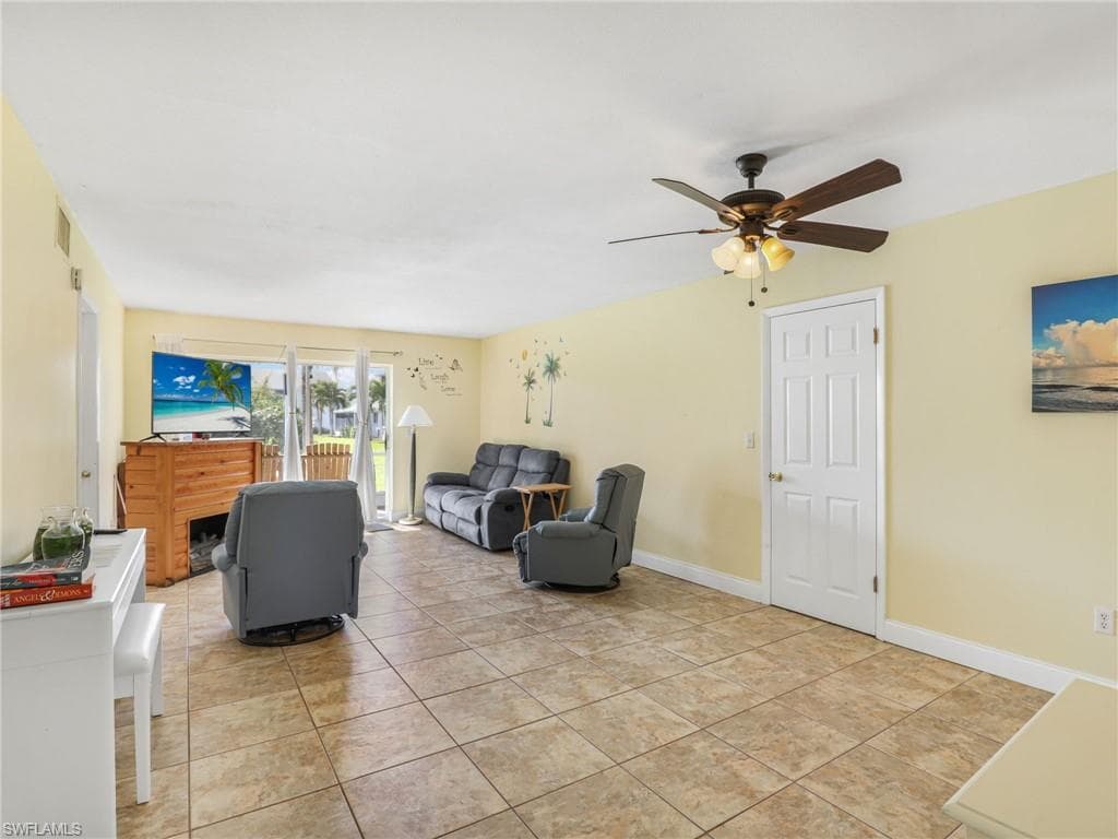 1510 Memoli LN # 2, FORT MYERS FL 33919-5