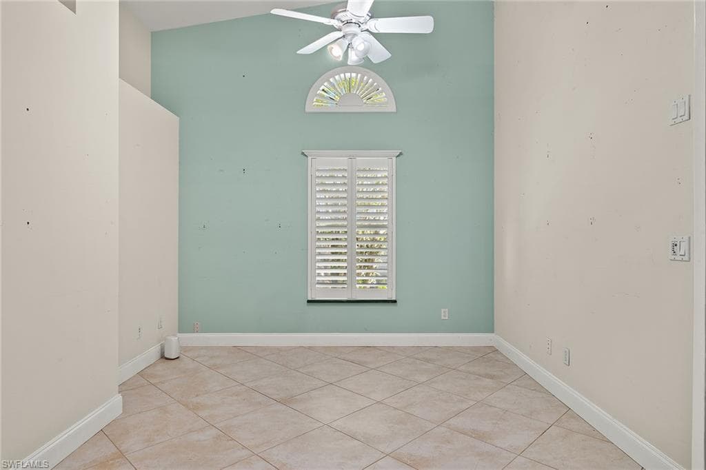 550 Captn Kate CT # 22, NAPLES FL 34110-6