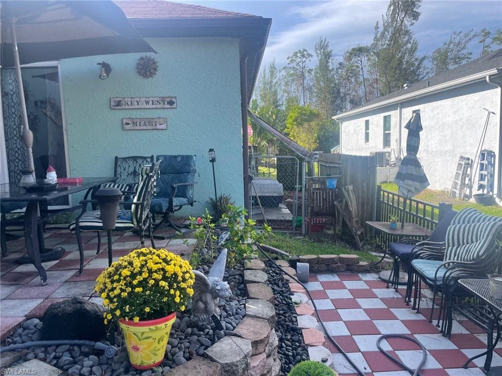 3129 Woodside AVE, NAPLES FL 34112-4