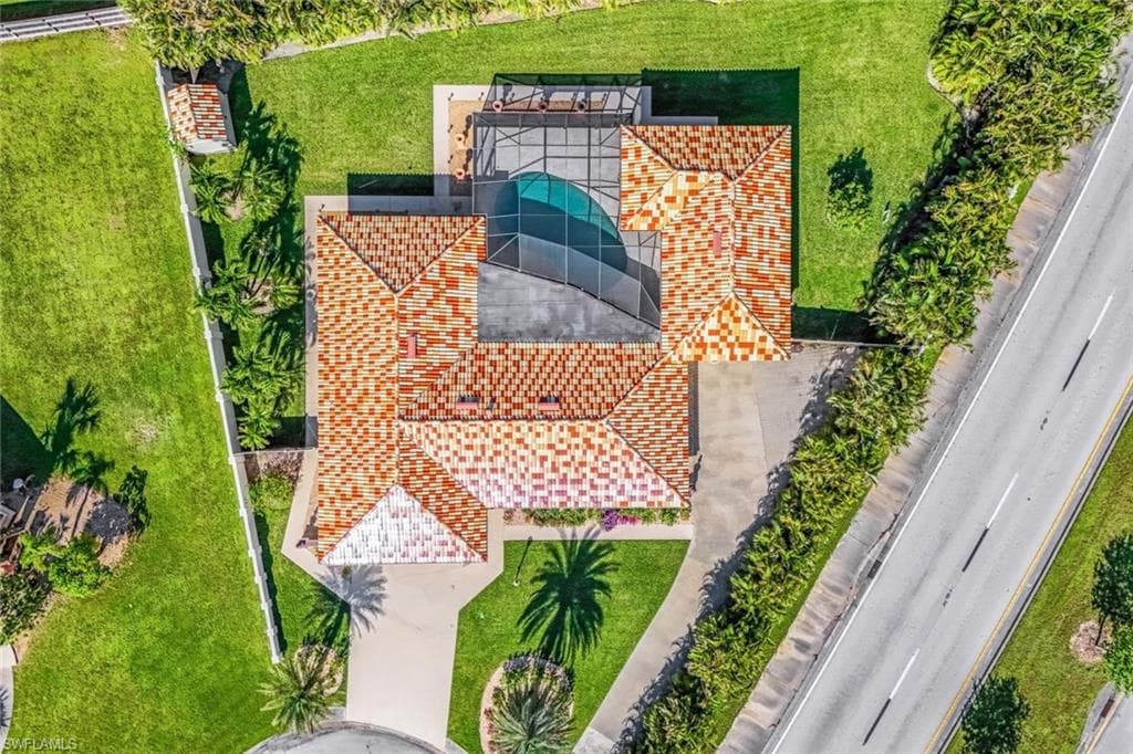 13750 McGregor BLVD, FORT MYERS FL 33919-42