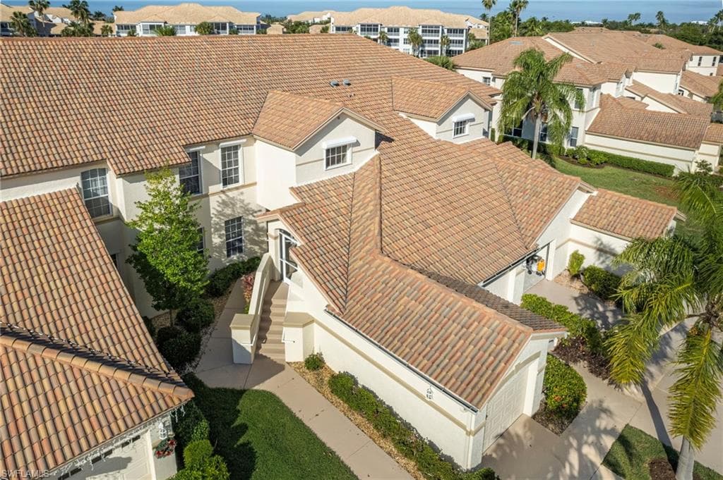 9231 Bayberry BEND # 203, FORT MYERS FL 33908-35