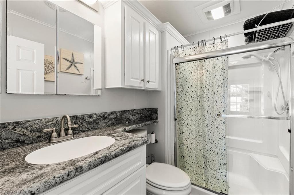 20670 River DR, ESTERO FL 33928-16