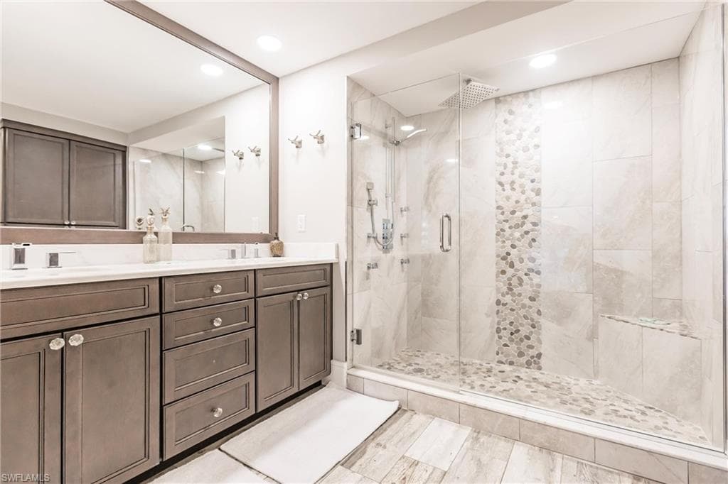 17170 Harbour Point DR # 437, FORT MYERS FL 33908-20