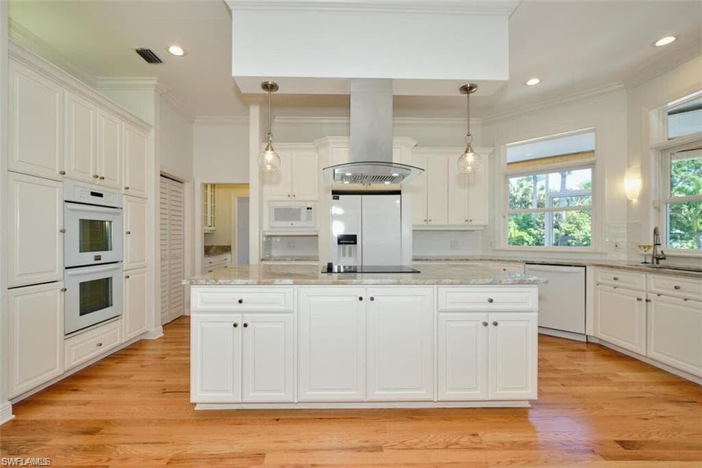 12491 Coconut Creek CT, FORT MYERS FL 33908-15