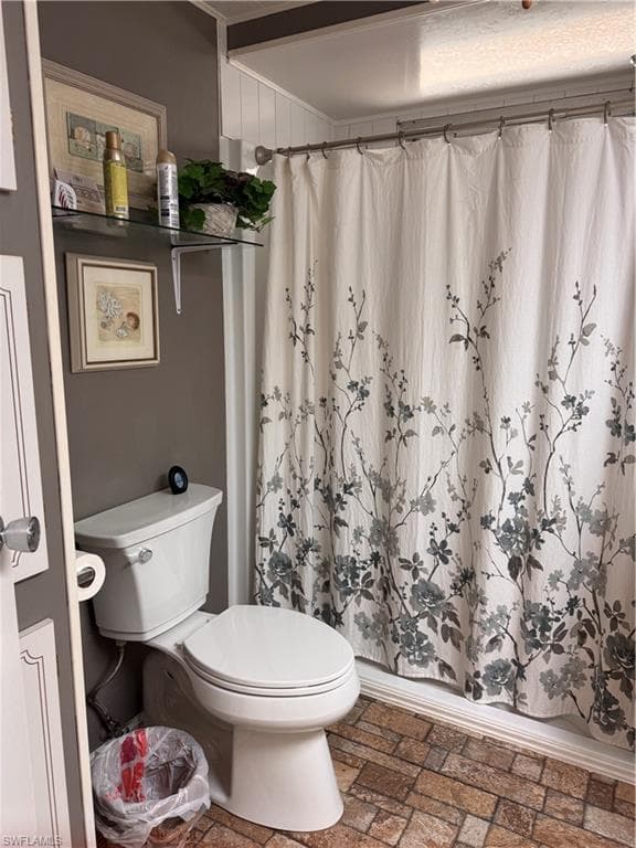 264 Shoreland DR, FORT MYERS FL 33905-16