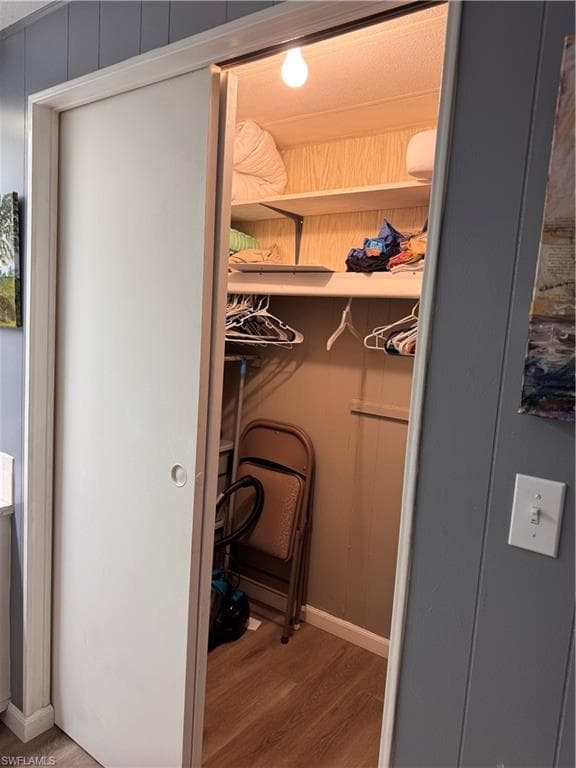 264 Shoreland DR, FORT MYERS FL 33905-21