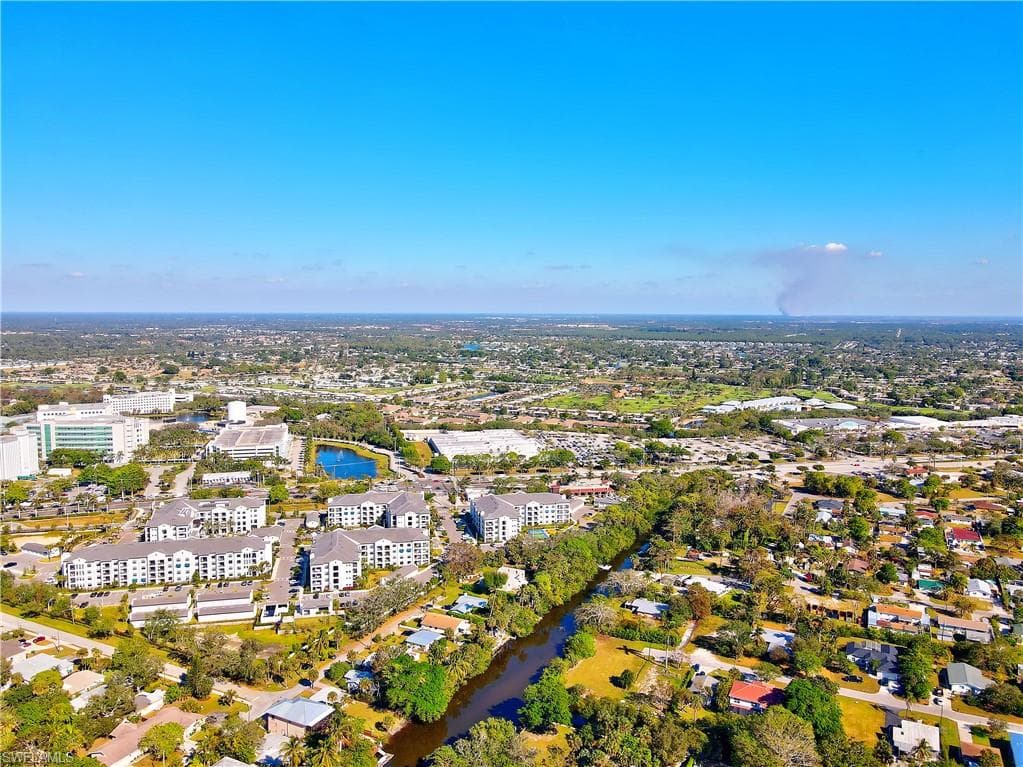 3054 Coco AVE, NAPLES FL 34112-8