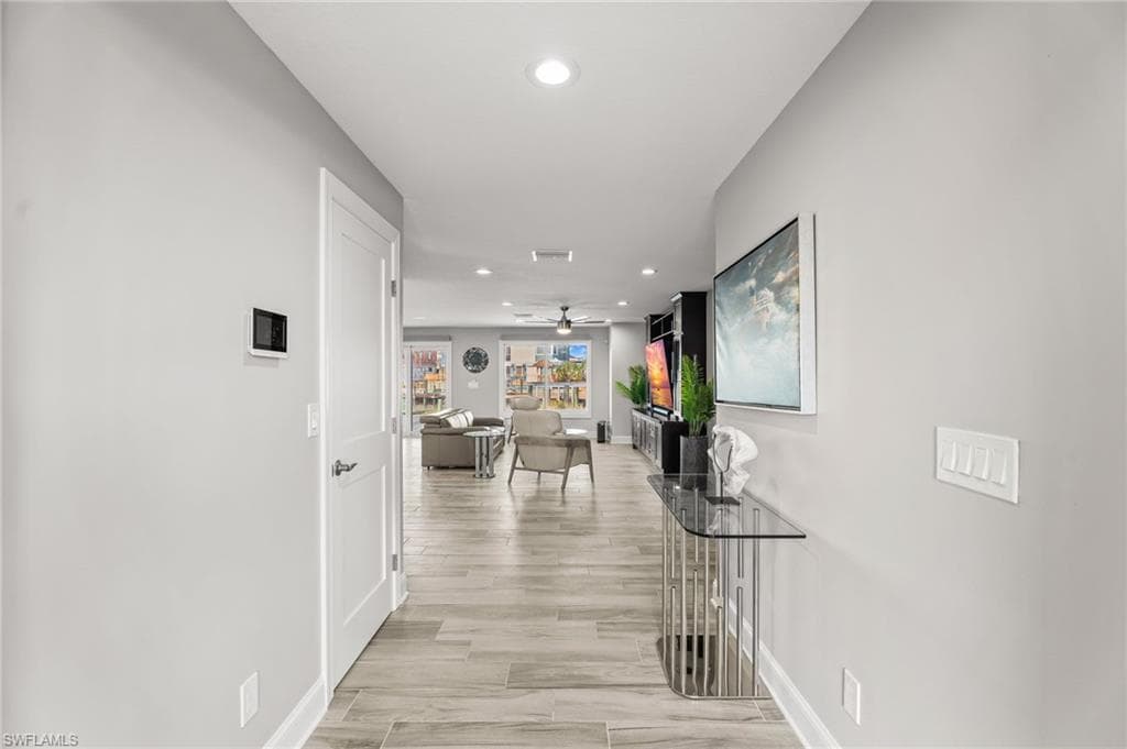 18404 Cutlass DR, FORT MYERS BEACH FL 33931-5