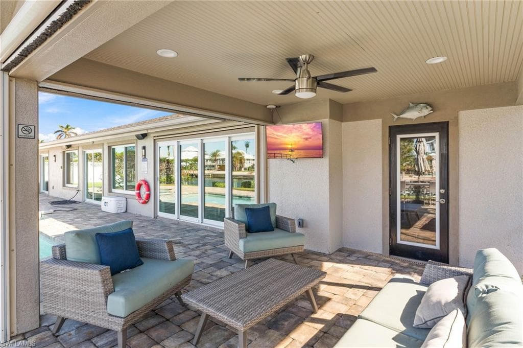 18404 Cutlass DR, FORT MYERS BEACH FL 33931-41