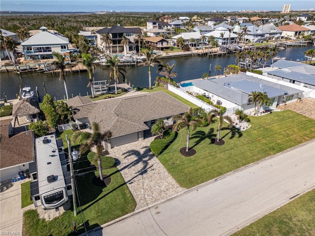 18404 Cutlass DR, FORT MYERS BEACH FL 33931-46
