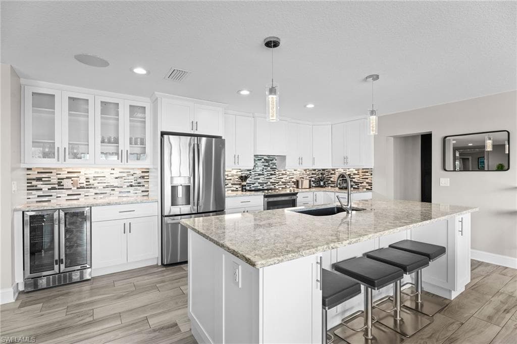 18404 Cutlass DR, FORT MYERS BEACH FL 33931-11