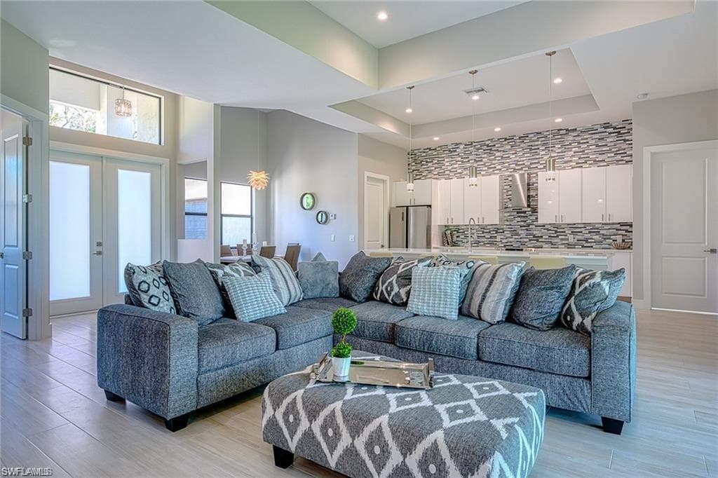 10021 Anthony Michael CIR, BONITA SPRINGS FL 34135-14
