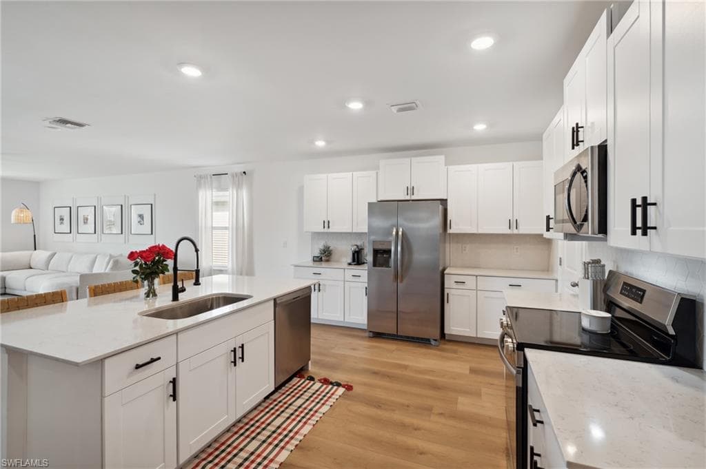 17729 Paradiso WAY, NORTH FORT MYERS FL 33917-10