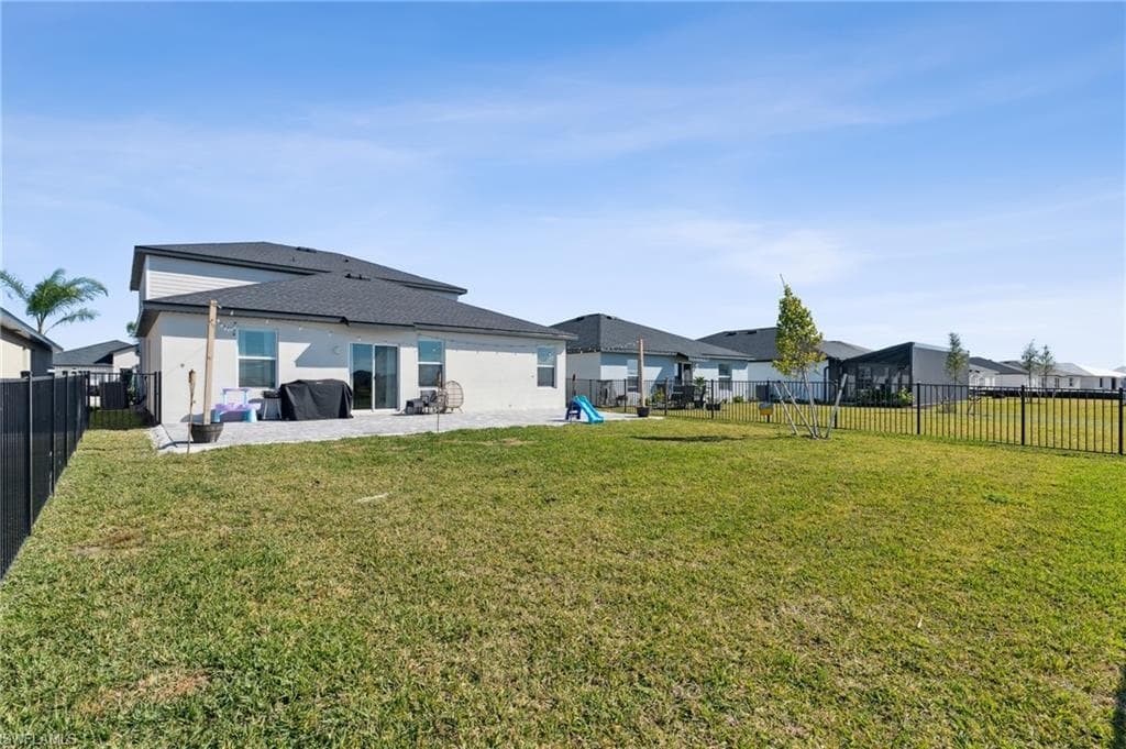 17729 Paradiso WAY, NORTH FORT MYERS FL 33917-28