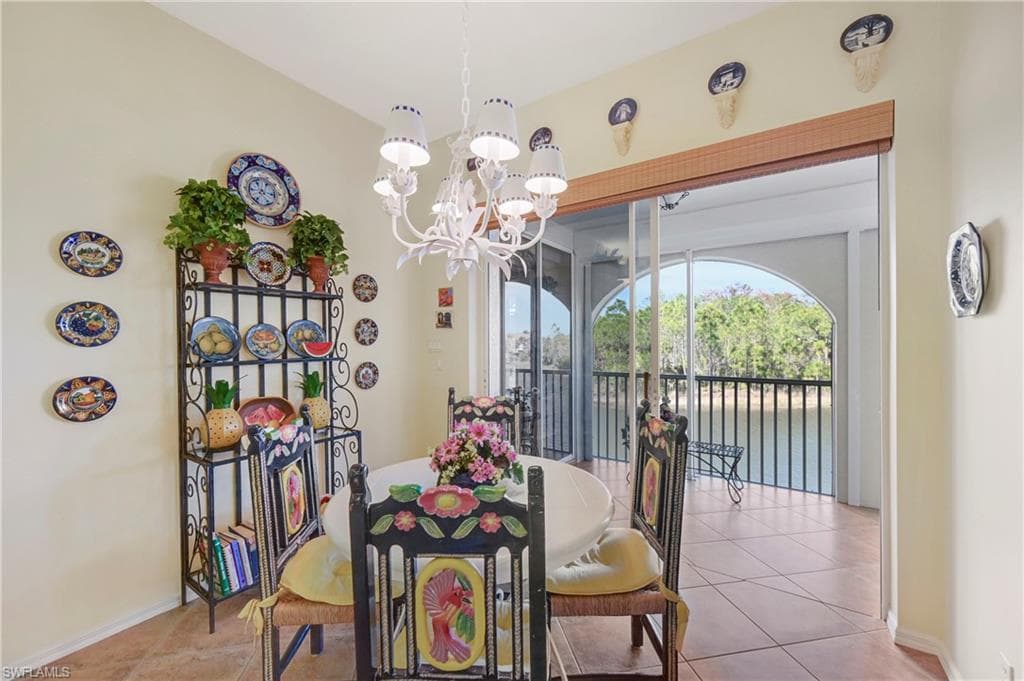 10801 Crooked River RD # 203, ESTERO FL 34135-8