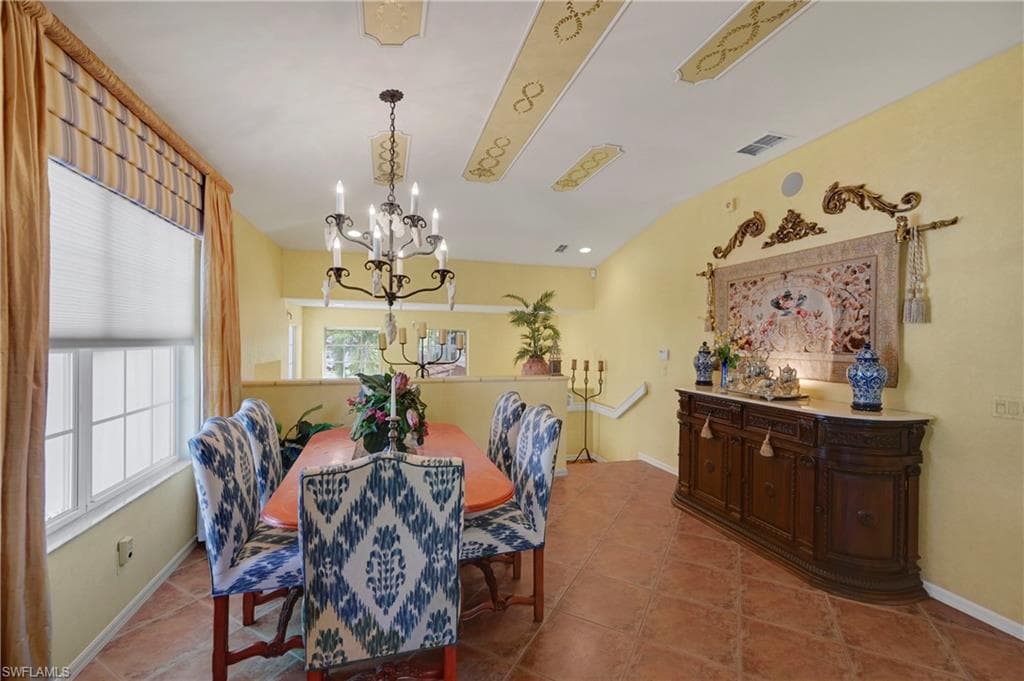 10801 Crooked River RD # 203, ESTERO FL 34135-14