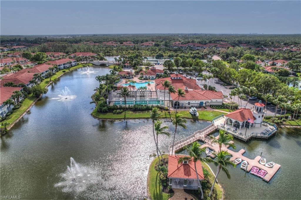 10801 Crooked River RD # 203, ESTERO FL 34135-43