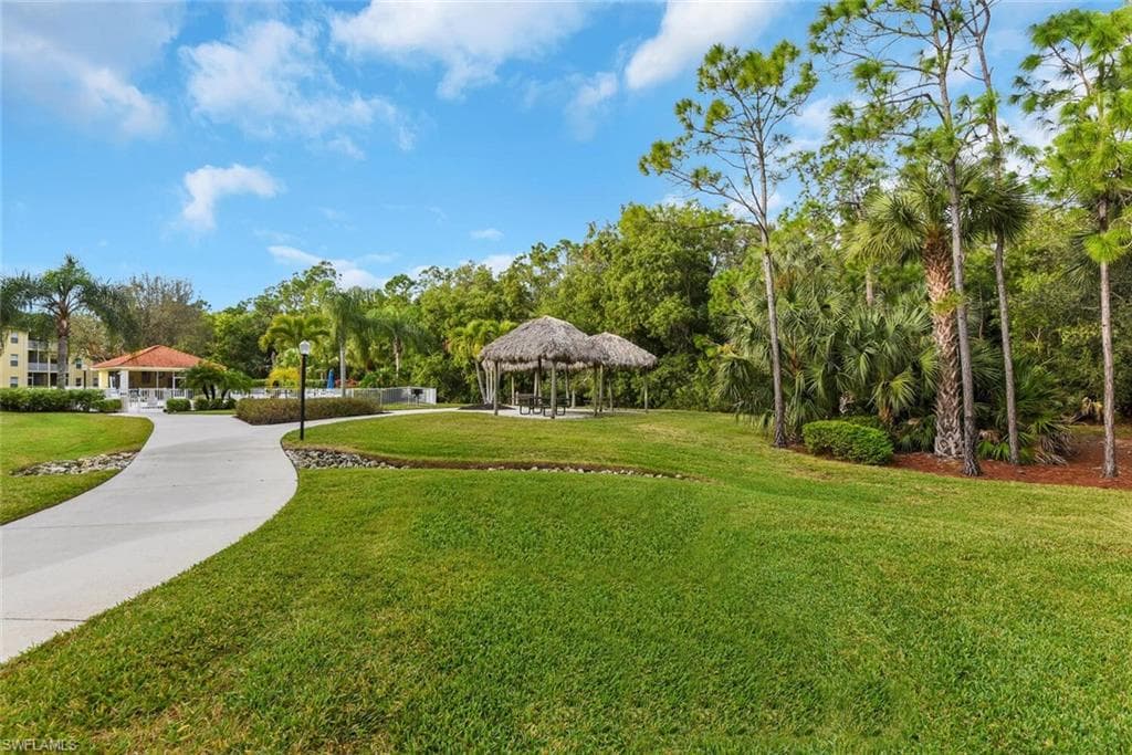 9165 Celeste DR # 303, NAPLES FL 34113-21