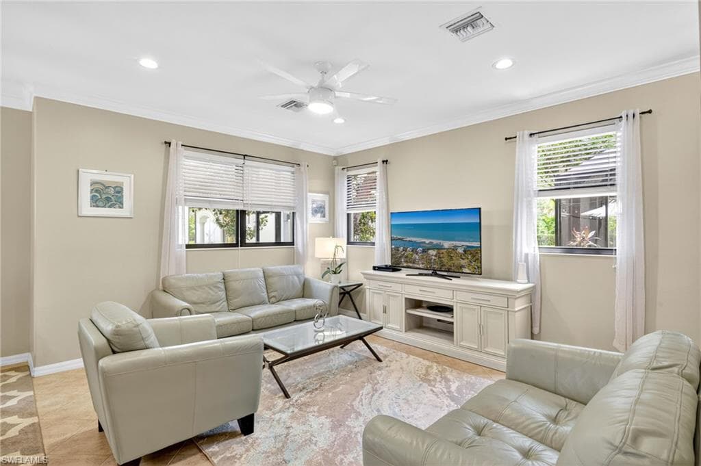 1134 Medan CT N # 33, NAPLES FL 34113-3