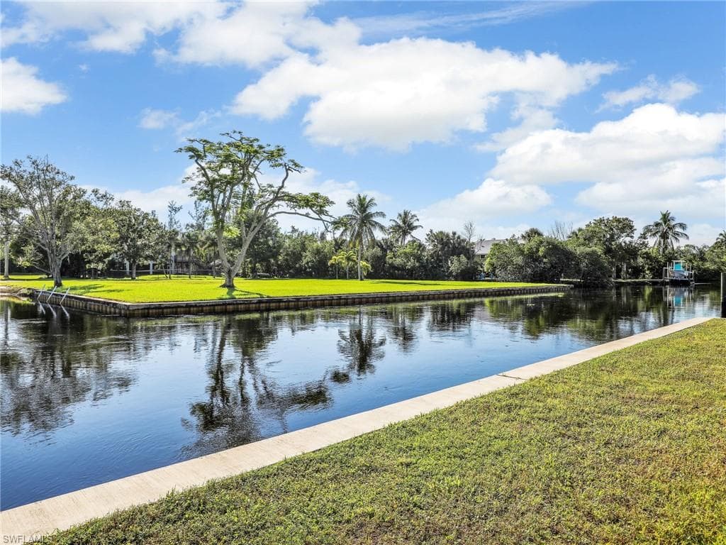 6131 Island Park CT, FORT MYERS FL 33908-7