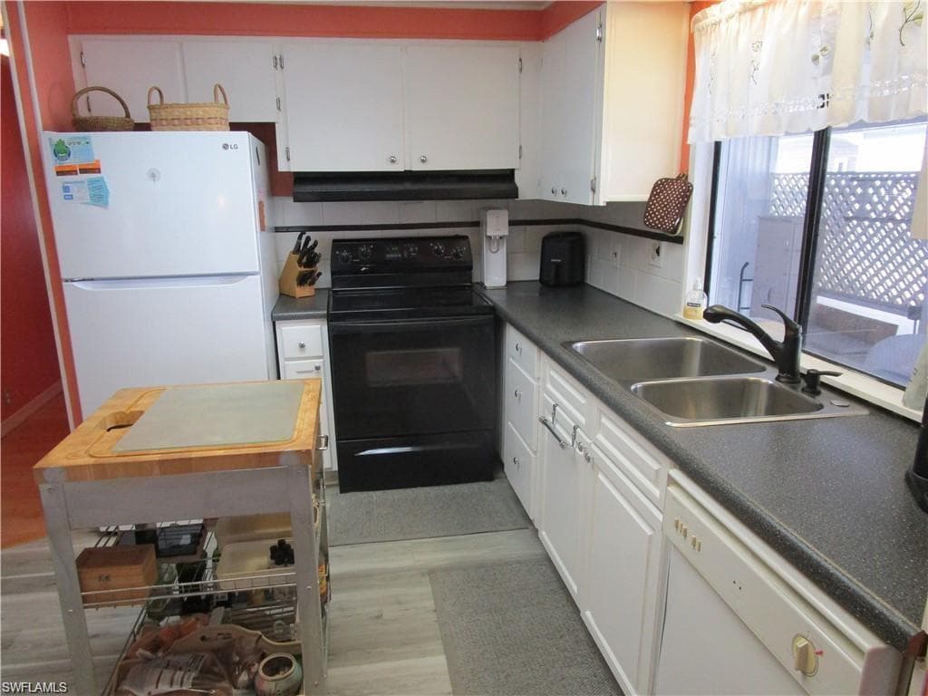 16015 Tangelo WAY, NORTH FORT MYERS FL 33903-11