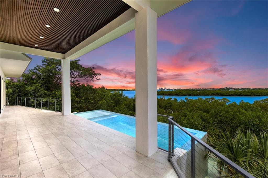 1149 Blue Hill Creek DR, MARCO ISLAND FL 34145-1