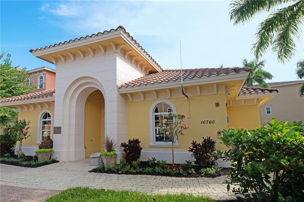 10761 Vivaldi CT # 1301, MIROMAR LAKES FL 33913-19